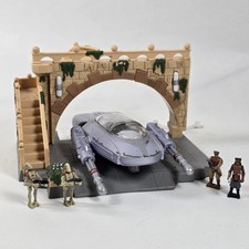 Gian Speeder Theed Palace Star