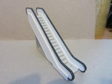  1/76 scale "00"   Escalator 3