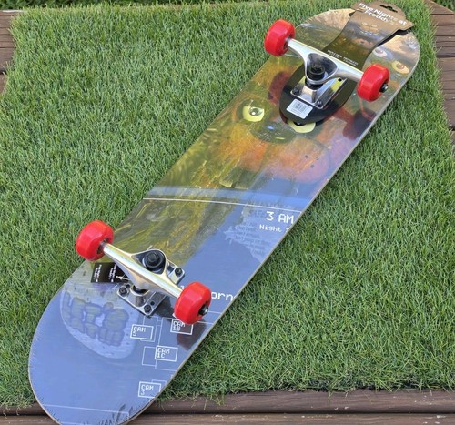 Skateboard five nights - five,