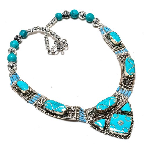 Collana con pietre - , preziose