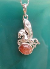 Ω Ciondolo Pegasus Cavallo