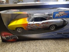 Hotwheels 100 Scala 1:18 1°