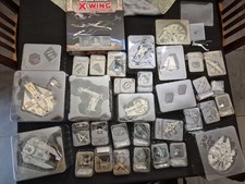 Star Wars X-Wing Prima edizione set base + 32 espansioni