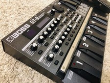 Boss GT-8 Chitarra