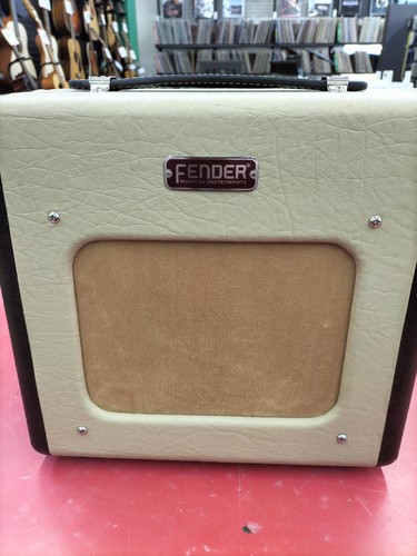 Amplificatore per chitarra