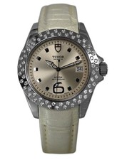 Tudor Prince Date 79420P