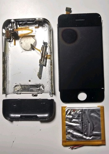 Lotto apple iphone 1st - lotto,