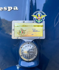 Supporto targa oro FMI  con RILIEVI su clacson + Supporto Spilla senza forare