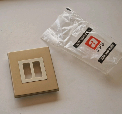 Ave placca placchetta posti - placchetta, 2