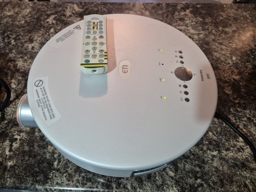 Toshiba tlp et1b - tlp-et1b, proiettore