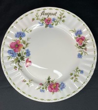 ROYAL ALBERT Fiore del Mese