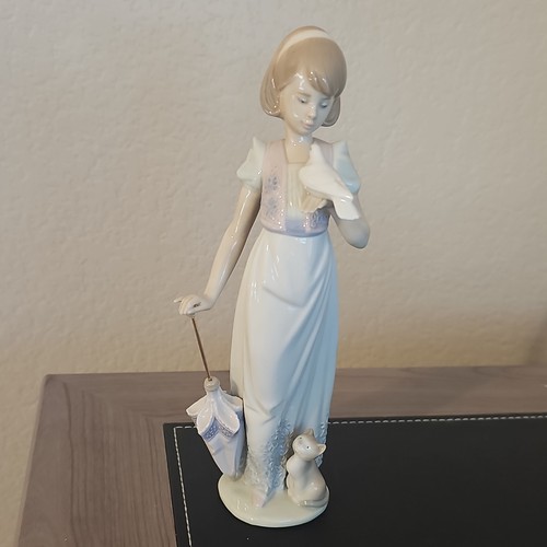 Lladro 7611 porcelain figurine - lladro,
