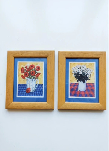Due quadri con - stampe, fiori