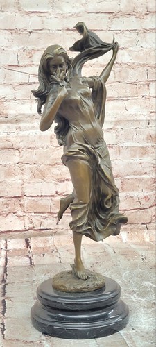 Statuina donna fiore bronzo