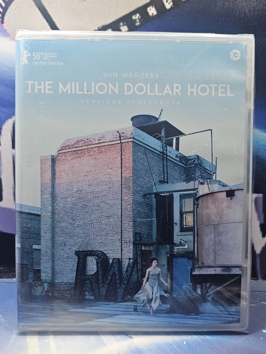The million dollar - million, hotel