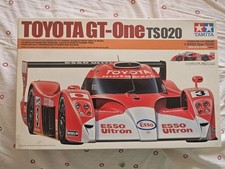 Tamiya Toyota GT-One TS020 – 1/24 Sports Car Series No.222 – Kit modellismo...