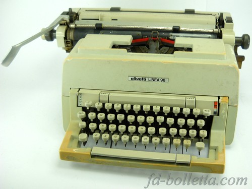 Macchina scrivere - da,