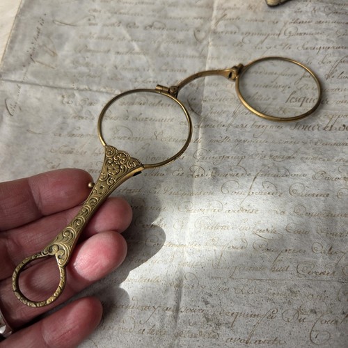 Binocolo placcato oro tardo