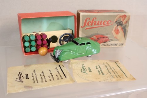 Schuco 3000 green - green, telesteering