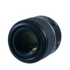 Tamron 60/2.0 Di II Macro fino