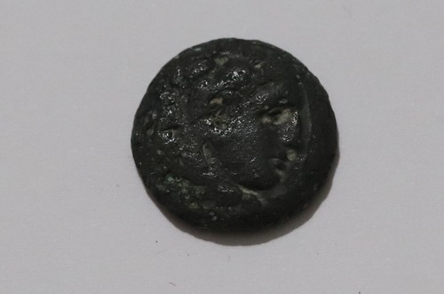Ancient greek bronze - 🧭,