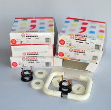 SEI MANIGLIE in RESINA modello