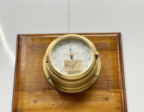Autentico barometro marino