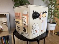 BiziQuadrat Montessori Busy