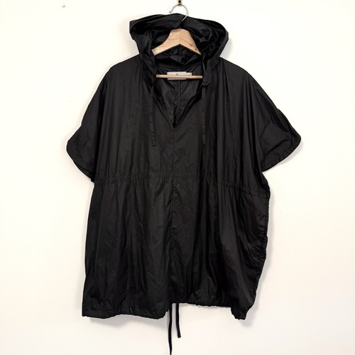 Poncho con cappuccio maglione