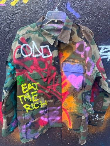 Giacca esercito graffiti