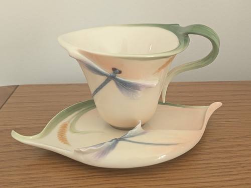 Tazza piattino libellula di - piattino,