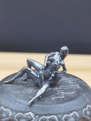 Amuleto mini statua modello