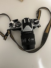 Nikon Fe2 Con Obiettivo 