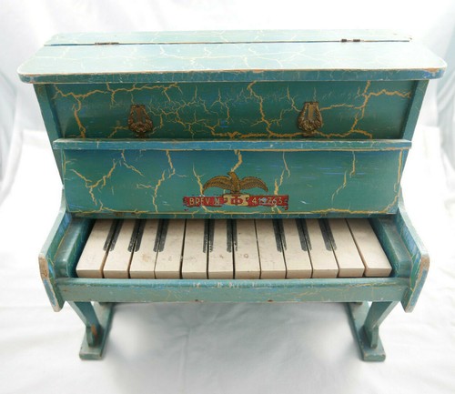 Antico pianoforte giocattolo - antico,