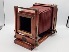 Antica macchina fotografica