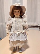 Bambola In Porcellana Biscuit cm. 40