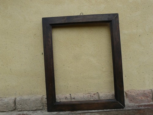 Cornice noce metà - in,