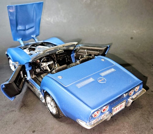 Modellino metallo corvette - metallo,