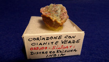MINERALE " CORINDONE CON CIANITE VERDE "  - (LUMINESCENTE) - INDIA -