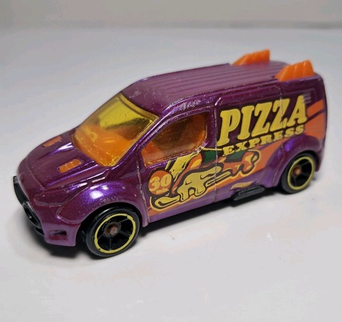 2014 hot wheels ford transit - wheels,