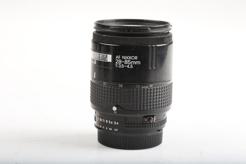 Nikon 5 4 - 28-85, f/3,5-4,5