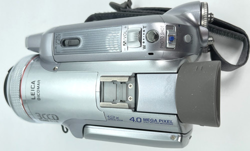 Videocamera digitale portatile