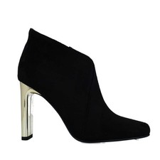 Stivaletto da Donna, Menbur