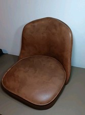 Sgabello da bar girevole