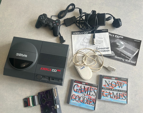 Commodore amiga cd32 - amiga,
