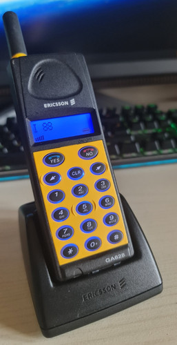 Cellulare vintage ericsson 628 - vintage,