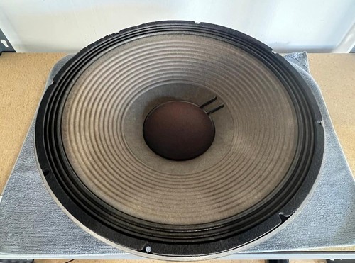 Jbl 2226g woofer 4 ohm - 2226g, 15"