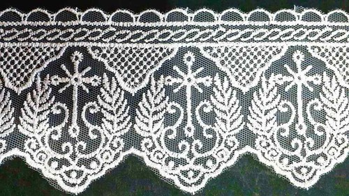 Nastro passamaneria trina