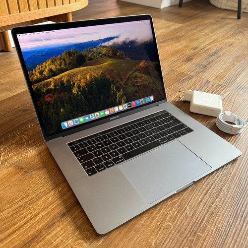 Apple macbook pro 4 - macbook, 15,4