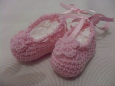 SCARPINE NEONATA IN PURA LANA MERINO FATTE A MANO